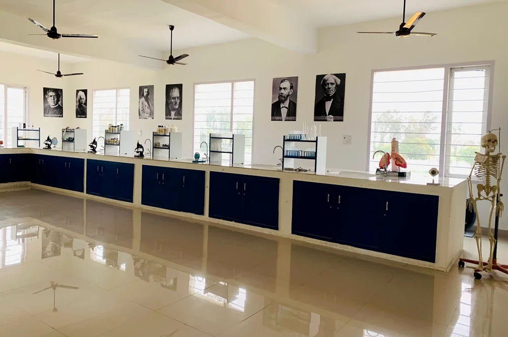 science lab facilities JD International School