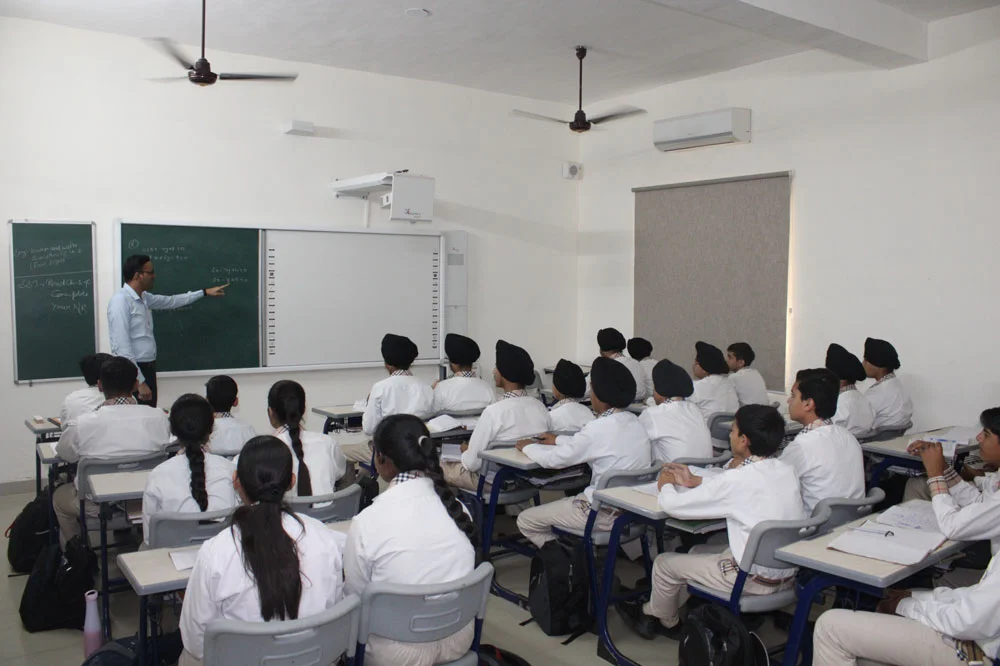 smart classroom digital learning JD International School